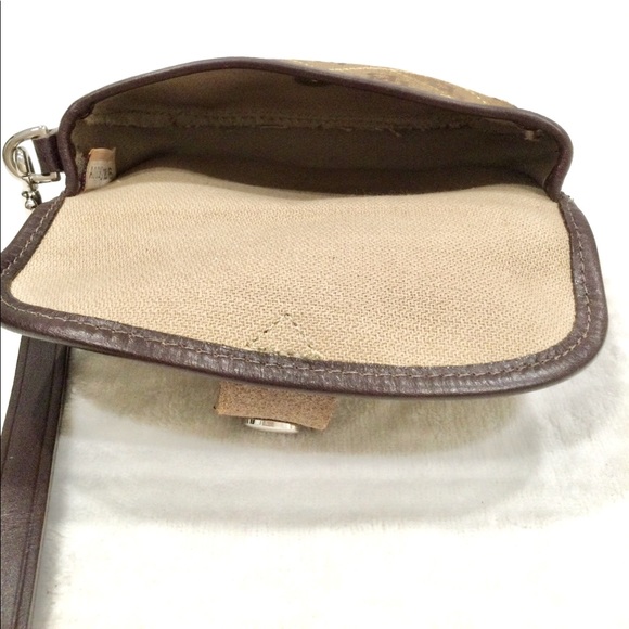 NWOT Vintage Dooney & Bourke Authentic pouch wristlet 👛 - Picture 6 of 9